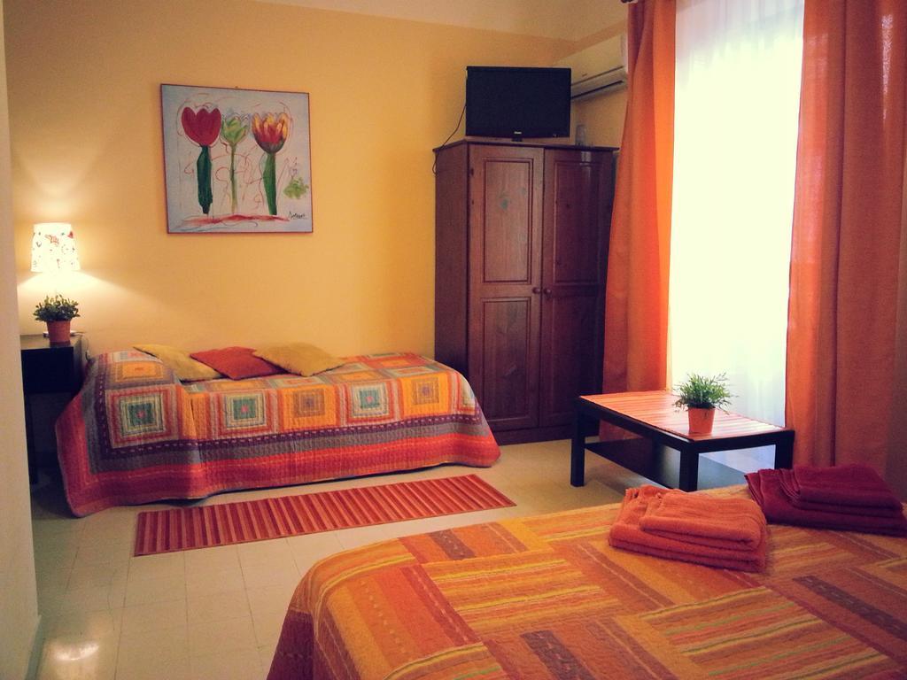 B&B Sunflower Катания Номер фото